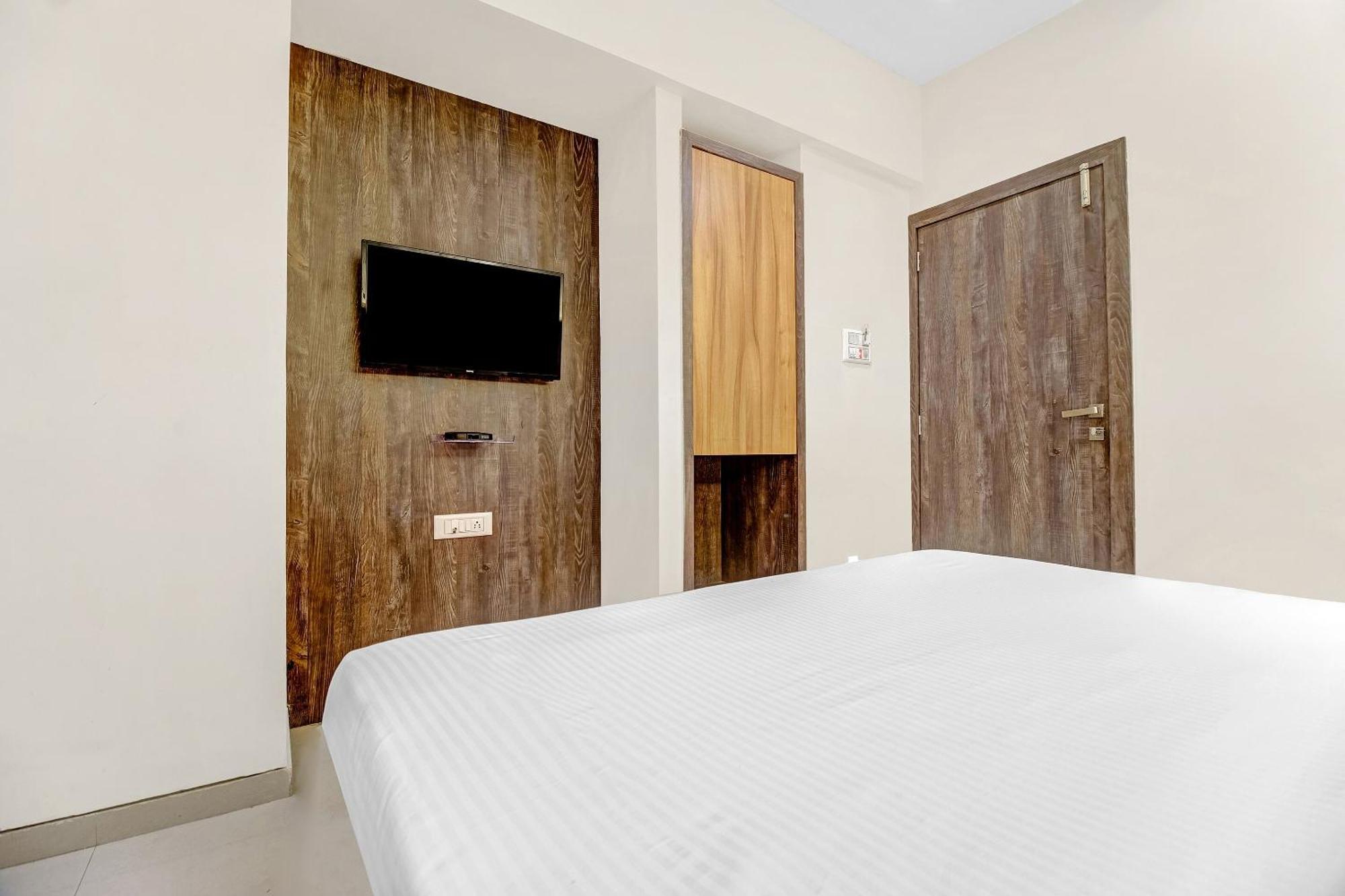 Collection O Shubharambh Lodging And Boarding Dombivli Esterno foto